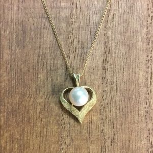 Vintage 14k open heart with pearl necklace